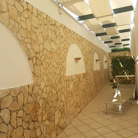Holiday home Il Girasole 100 Meters From The Sea Santa Cesarea Terme