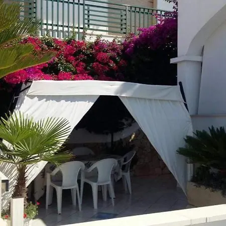 Holiday home Il Girasole 100 Meters From The Sea
